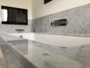 Marble bath cleaners polishers sealing Brighton Hove East Sussex West Sussex Surrey Hampshire Kent